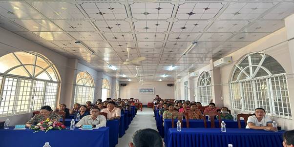 Các đại biểu tham dự Hội nghị